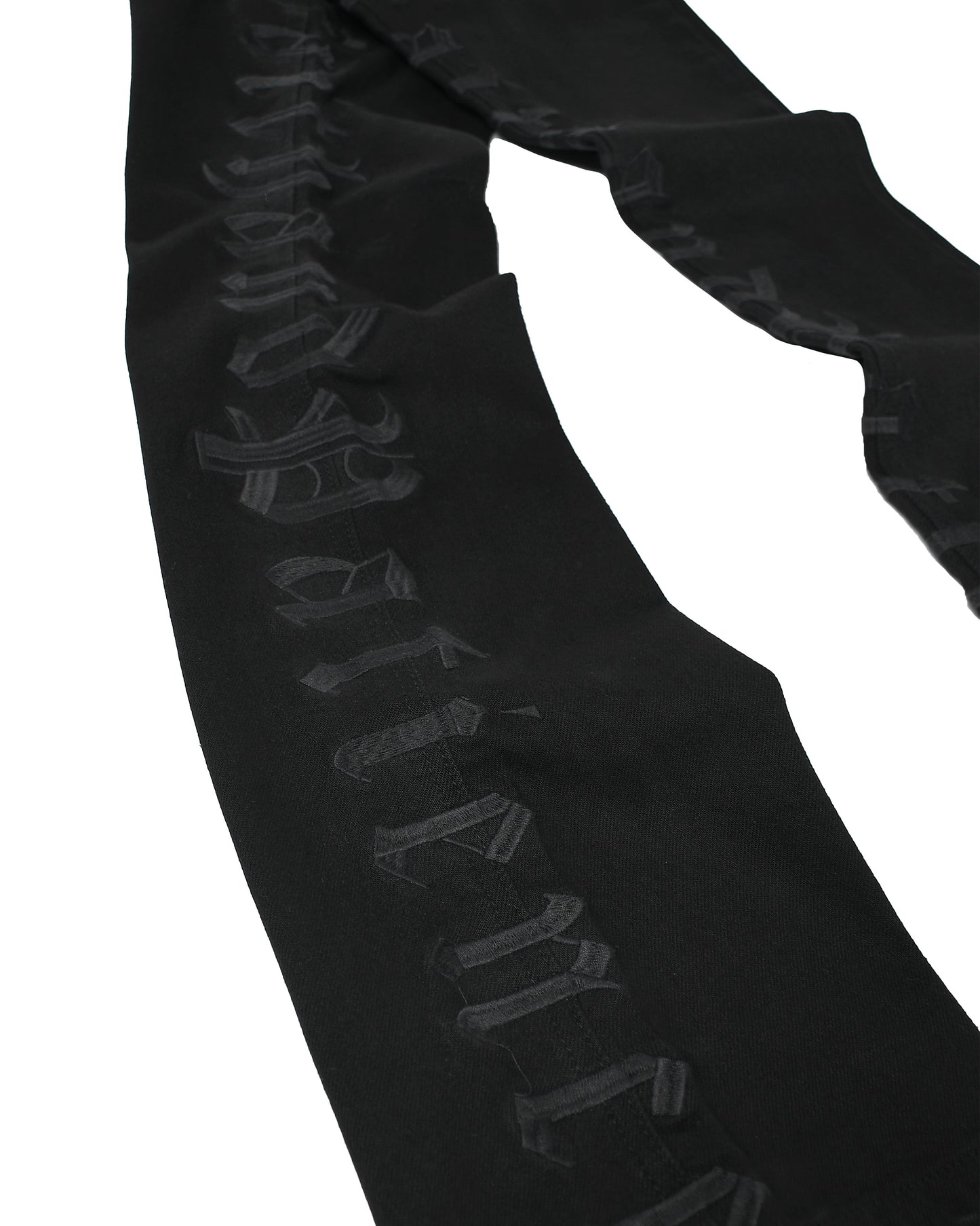 GOTHIC BLACK
